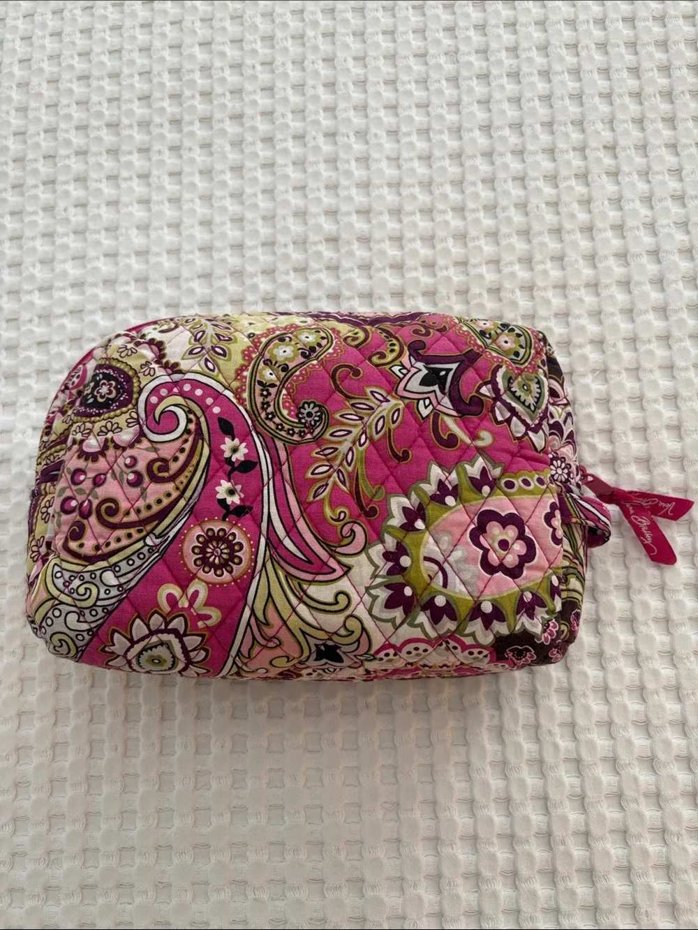 Vera Bradley Very Berry Pink Paisley Quilted Makeup Pouch with Accents